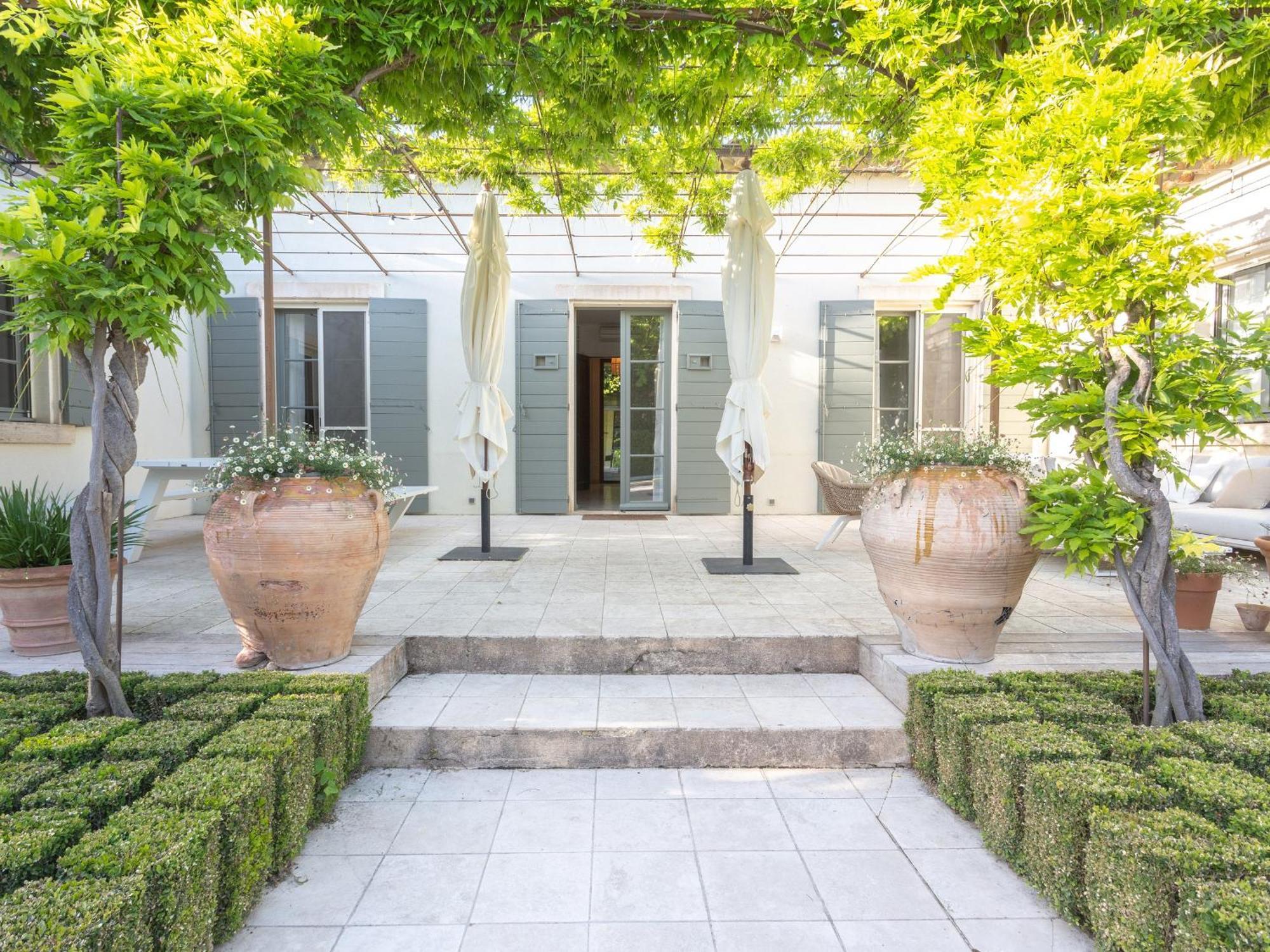 Superbe Maison Climatisee Avec Piscine Au Coeur De Maussane - Proche Commerces Et Activites! - Fr-1-599-83 Dış mekan fotoğraf