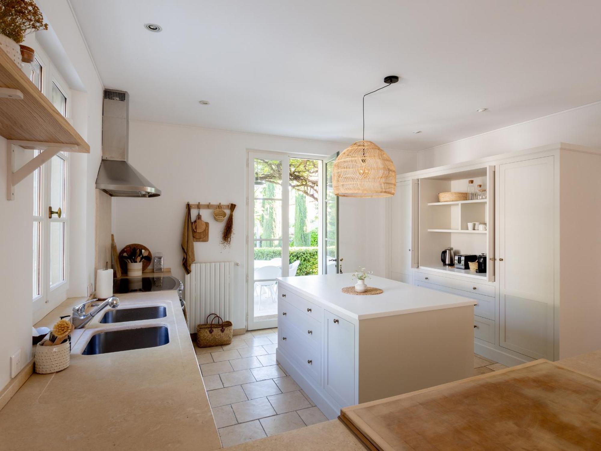 Superbe Maison Climatisee Avec Piscine Au Coeur De Maussane - Proche Commerces Et Activites! - Fr-1-599-83 Dış mekan fotoğraf